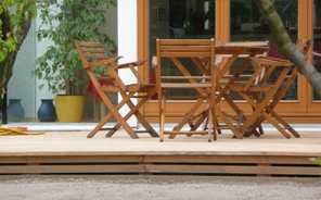 Holzterrasse